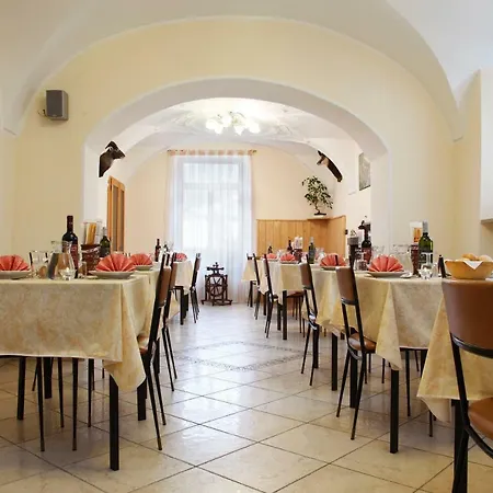 Bed & Breakfast Casavecchia 2*