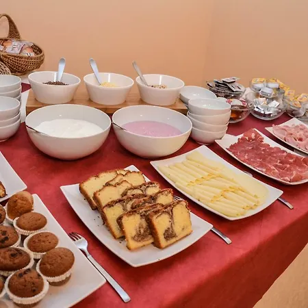 Bed & Breakfast Casavecchia 2*